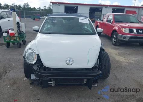 2016 Volkswagen Beetle 1.8T Denim z USA, uszkodzony, nr VIN 3VW507AT3GM813652